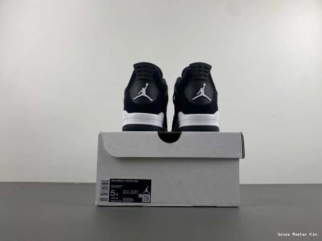 4 Jordan Thunder FQ8213-001 Retro White Air 0811